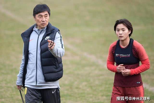 武圣：交易切特？除非能换来字母哥 否则他还有成长空间